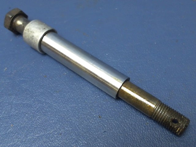 NPN Cessna - SPACER LINK - TORQUE NOSE GEAR STRUT