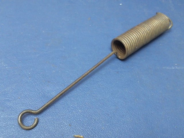0861521-1 Cessna - SPRING-RUDDER CENTERING