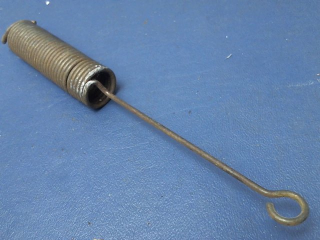 0861521-1 Cessna - SPRING-RUDDER CENTERING