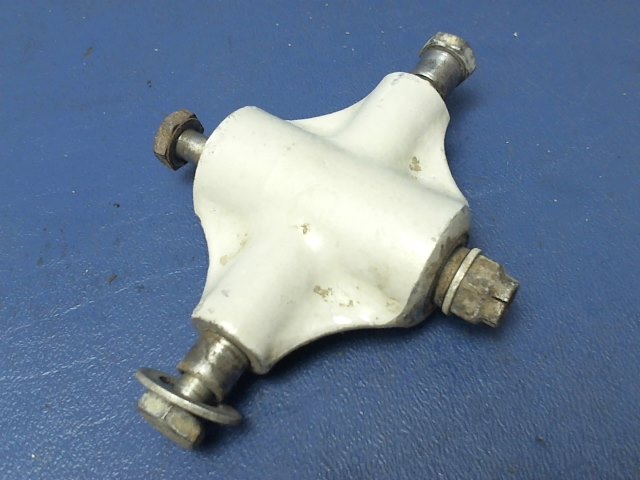 5042012-4 Cessna - GIMBAL ASSEMBLY-BLOCK