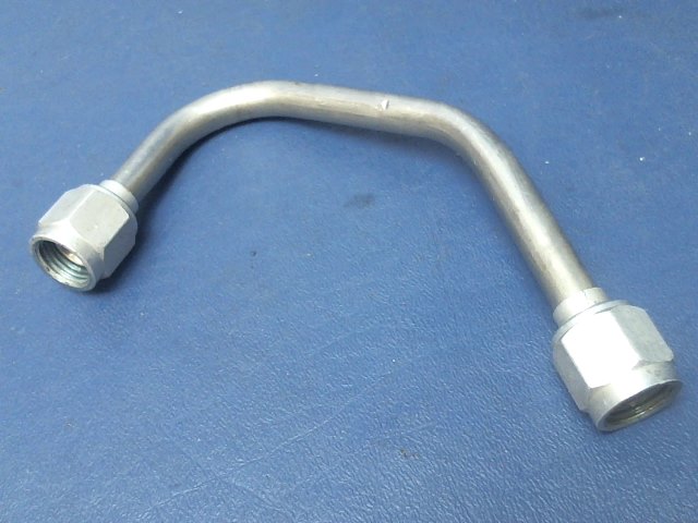 0800400-138 Cessna - LINE -RH TEE TO ELBOW