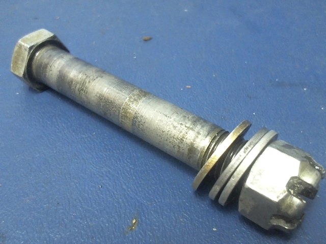400 267 Piper - Bolt (AN7-26)