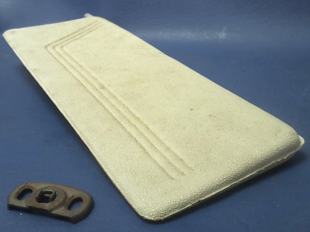 0700122-12 Cessna - SUN VISOR- RH