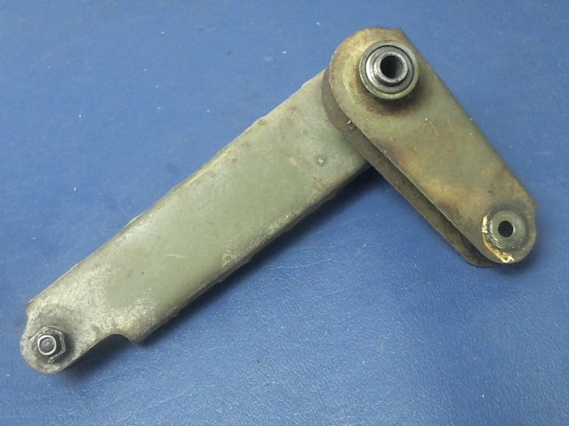 1262038-1 Cessna - BELLCRANK FLAP-LH