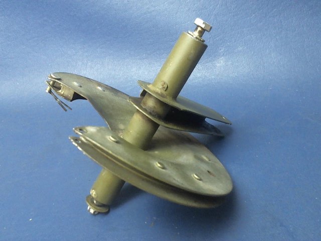 0760612-7 Cessna - DRIVE PULLEY-LH FLAP Bellcrank