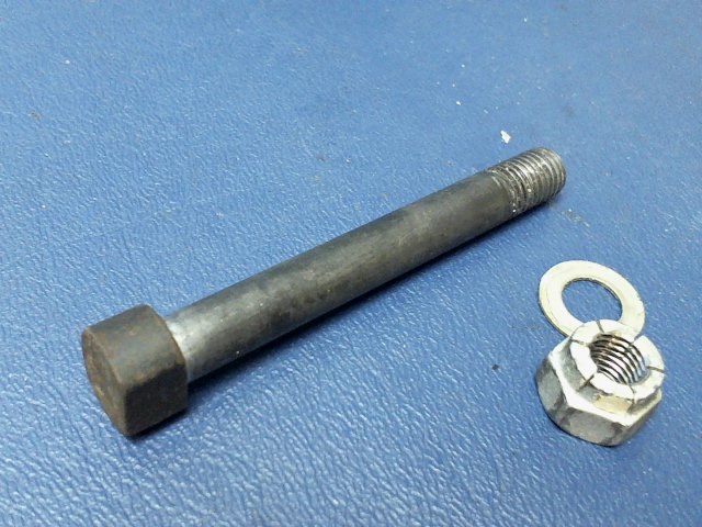 0441221-1 Cessna - Bolt Main Landing Gear