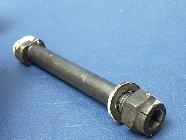 0441221-1 Cessna - Bolt Main Landing Gear