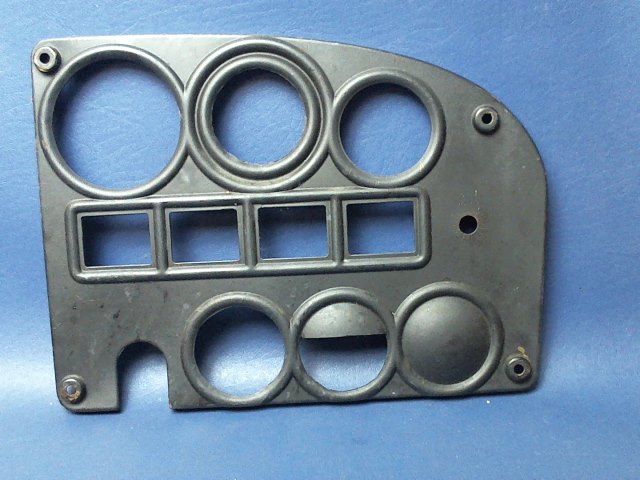 0513319-4-418 Cessna - COVER-ENGINE INSTRUMENTS