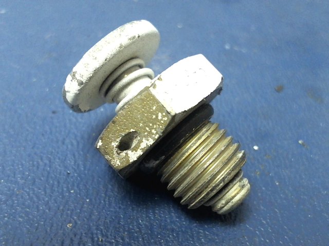 0523520-9 Cessna - PLUG DRAIN