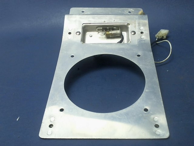 0470112-1 Cessna - SUPPORT ASSEMBLY-OVERHEAD CONSOLE