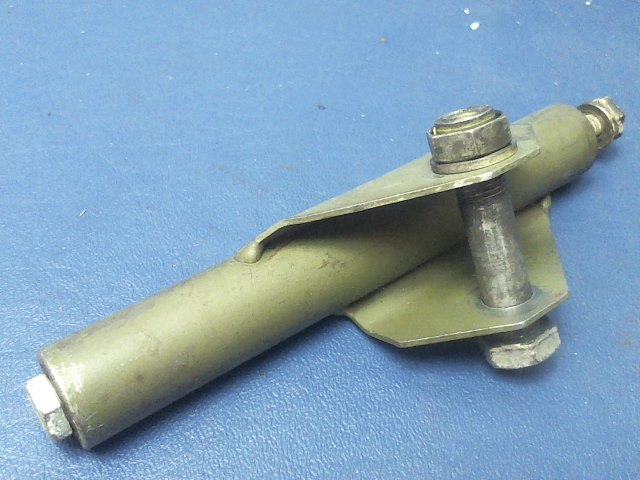 0760619-1 Cessna - HINGE - FLAP MOTOR