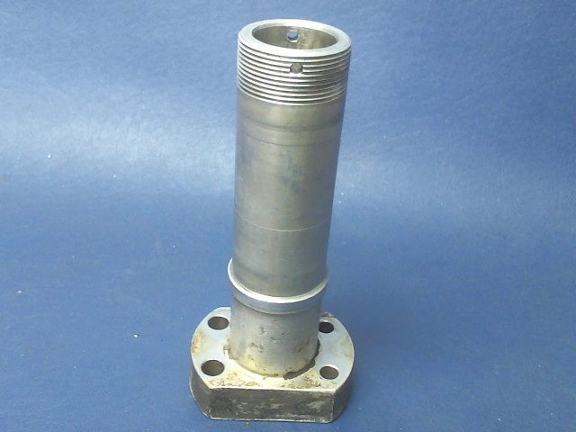 0541124 Cessna - AXLE-MAIN LANDING GEAR (PITTING SEE DETAILS) (Aluminum)