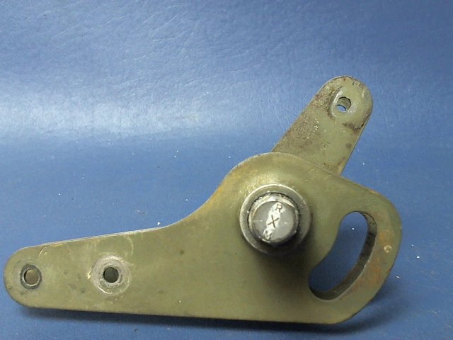0760611-1 Cessna - BELLCRANK-AILERON LH