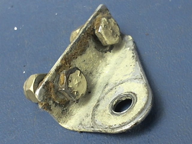 0510205-3 Cessna - BRACKET-SAFETY BELT ATTACHMENT LH OUTBD or RH INBD