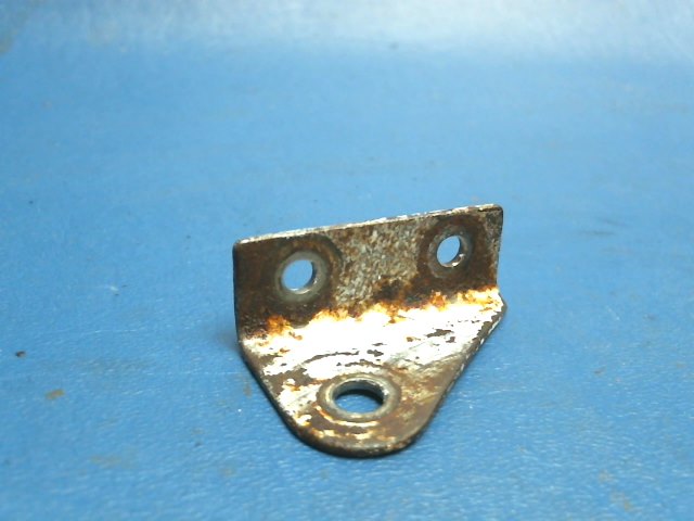 0510205-3 Cessna - BRACKET-SAFETY BELT ATTACHMENT LH OUTBD or RH INBD