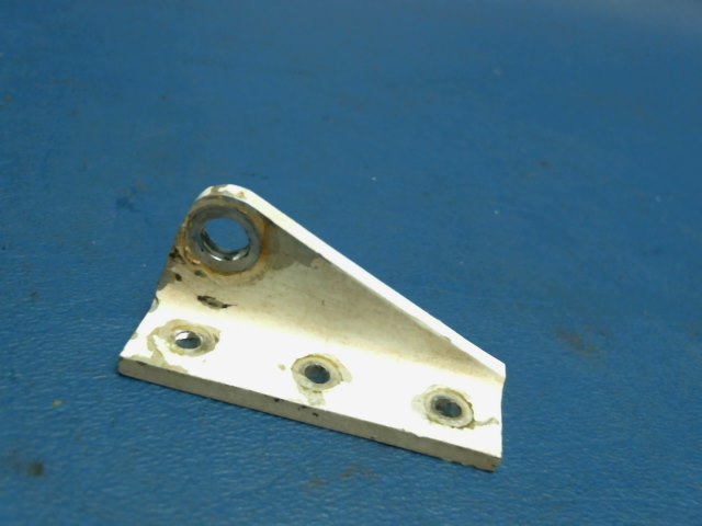 0431008-2 Cessna - FITTING- RH
