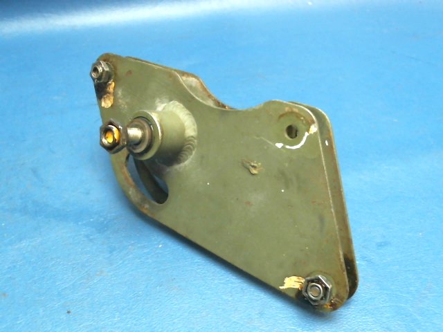0523223-1 Cessna - BELLCRANK AILERON RH