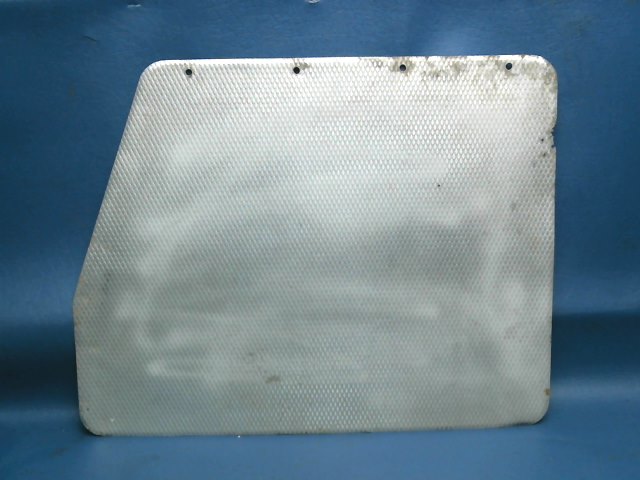 0511475-2 Cessna - KICK PLATE RH (corrosion. see details)