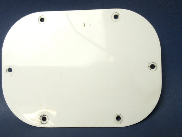 0922110-17 Cessna - COVER-FUEL LH AND RH