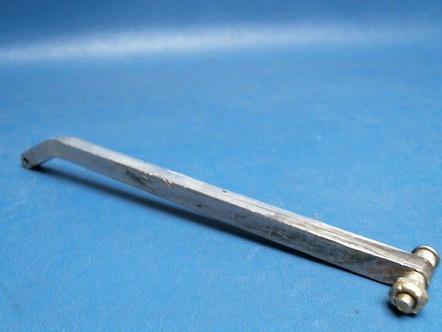 1411206-7 Cessna - ARM - CABIN DOOR STOP