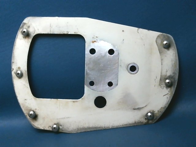 1741007-1 Cessna - MOUNTING PLATE LH