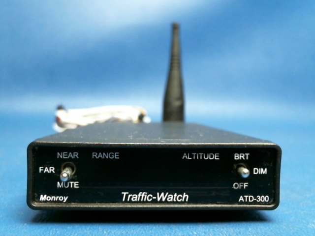 ATD-300 MONROY AEROSPACE - MONROY ATD-300 COLLISION AVOIDANCE SYSTEM (TRAFFIC WATCH)