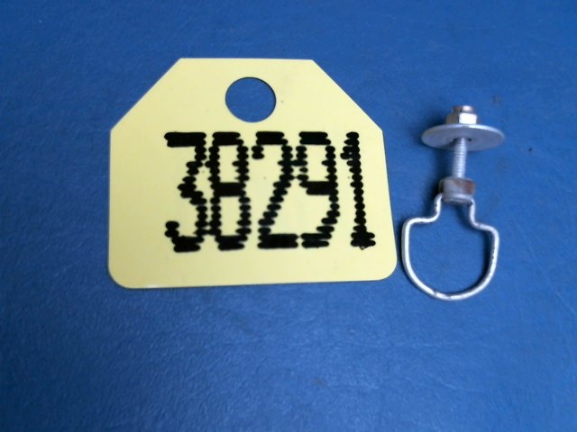 487 629 Piper - STUD ASSEMBLY - (#KM894-1A)