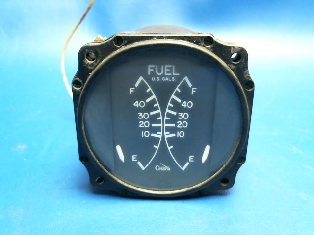 CM2645L1 Cessna - Dual Fuel Quantity
