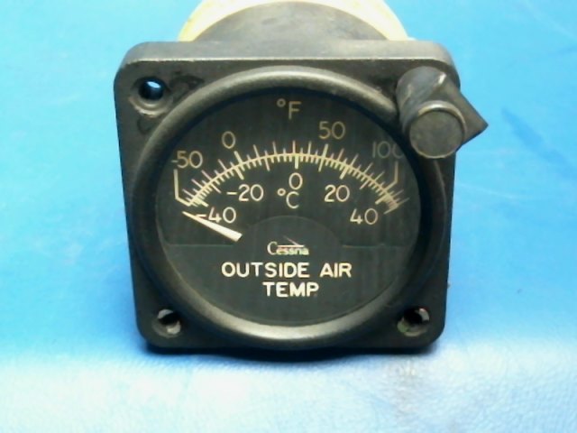 22-295-01 Garwin - GAUGE- Outside Air Termperature