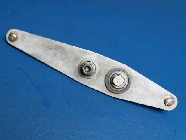 0411258 Cessna - BELLCRANK-ELEVATOR FORWARD
