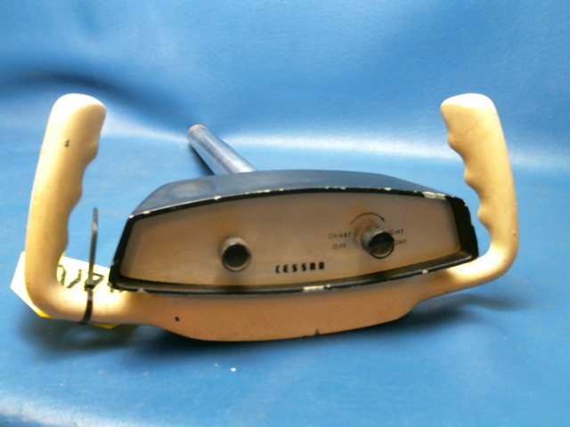 0861323-4 Cessna - YOKE-CONTROL WHEEL &amp; TUBE -RH