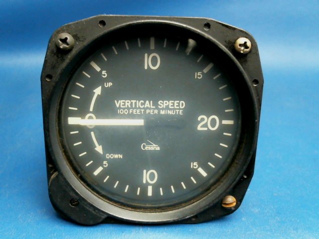 S1392N2 Garwin - INDICATOR - VERTICAL SPEED (CLOUDY FACE)