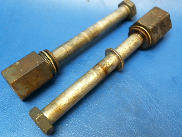 AN6-34A Lycoming IO-360-C1C - BOLT 3/8-24 x 3-37/64 (QTY 2)
