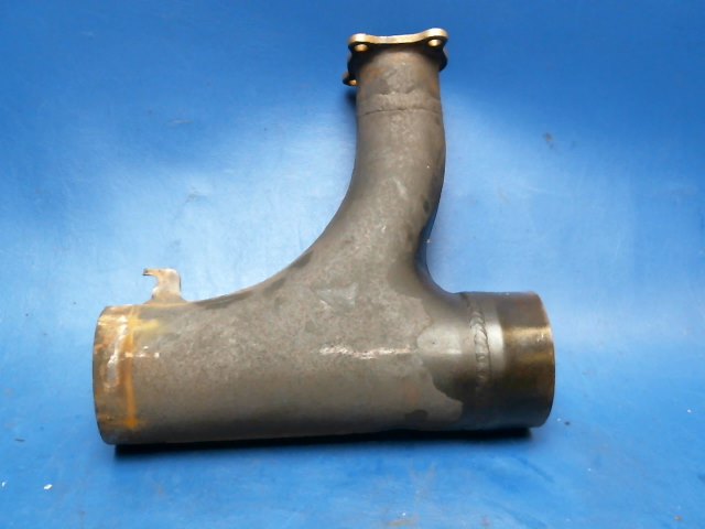 0850600-44 Cessna - RISER-CENTER (SEE DETAILS) (RH BANK)