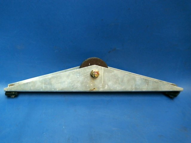 62746-00 Piper - BRACKET- Pulley