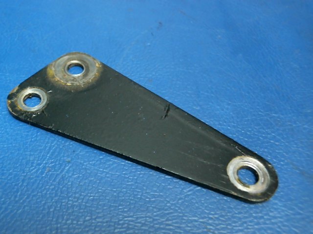 67359-00 Piper - PLATE - Nose gear door link
