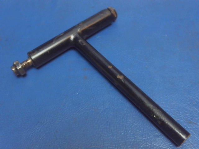 67357-00 Piper - LINK ASSY - Nose gear door