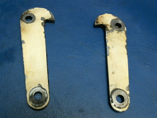 67028-00 Piper - QTY (2) HOOK - Main gear truss
