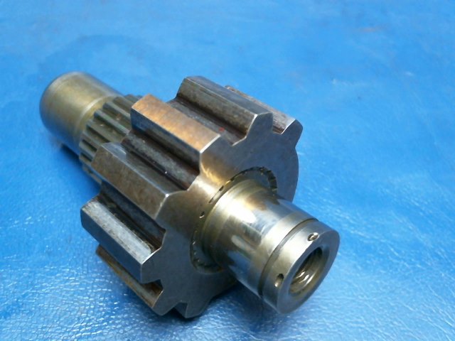 1281013-1 Cessna - Shaft