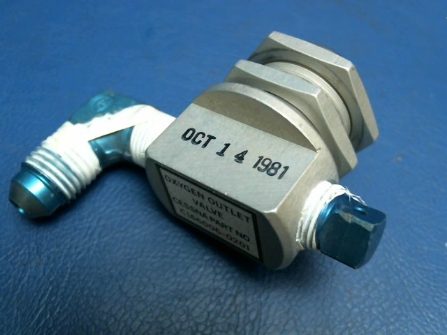 C166006-0201 Cessna - OXYGEN VALVE ASSEMBLY