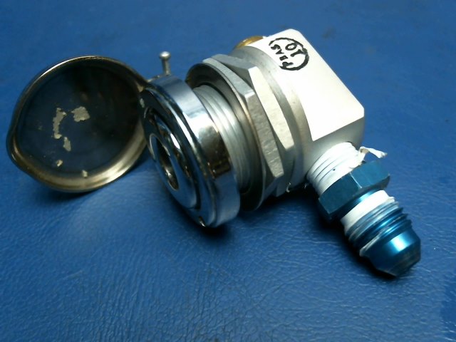 C166006-0201 Cessna - OXYGEN VALVE ASSEMBLY w/ Cap