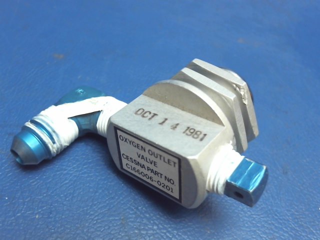 C166006-0201 Cessna - OXYGEN VALVE ASSEMBLY