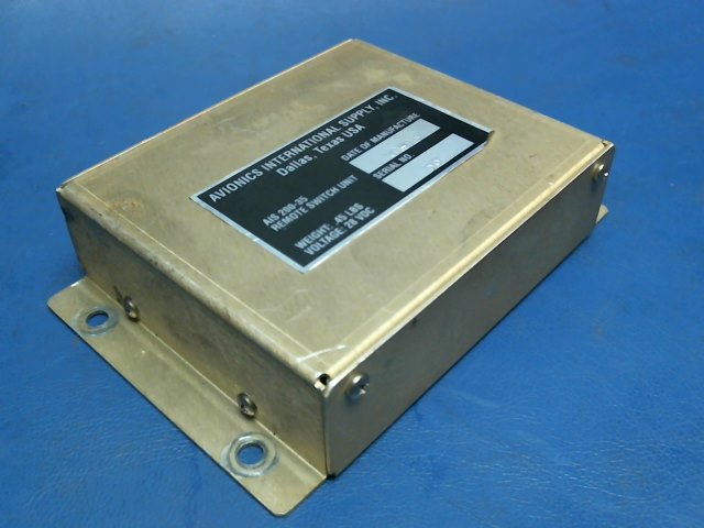AIS 200-35 AVONICS INTERNATIONAL SUPPLY - Remote Switch Unit 28VDC