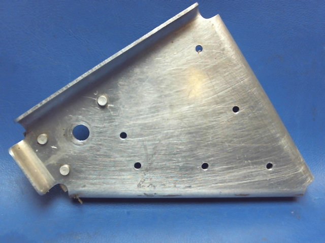 2413033-1 Cessna - SUPPORT ASSY-NOSE GEAR STEERING LH