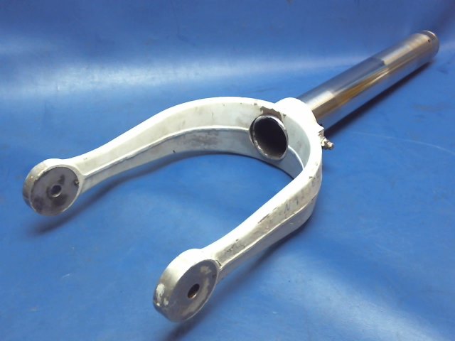 0442504-200 Cessna - SHOCK STRUT ASSEMBLY-LOWER W/ Fork