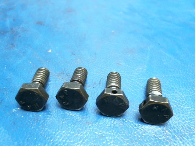 22537 Continental O-200 - Screw 1/4 X 5/8 Inch Long (Oil Pump) - QTY 4