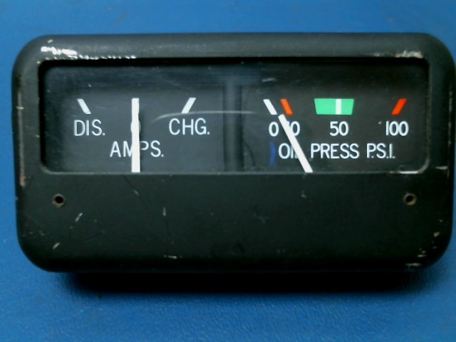 C669560-0105 Rochester - INSTRUMENT CLUSTER - AMPS OIL PRESS