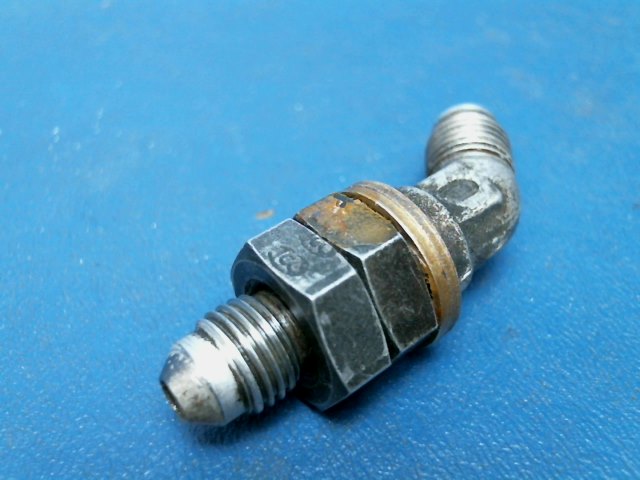 AN837-4 Cessna - ELBOW - Oil Pressure - Firewall
