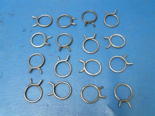 536388-1.25 Cessna - CLAMP - Push Rod Housing - 1.25 OD Hose (Qty 16)