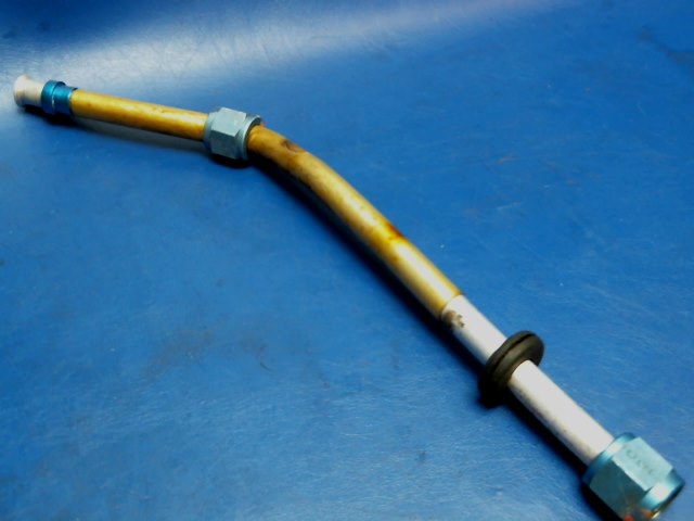 0500118-74 Cessna - LINE UNION TO STRAINER
